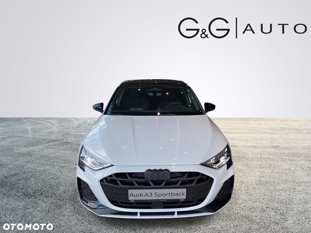 Audi A3 Sportback - 2
