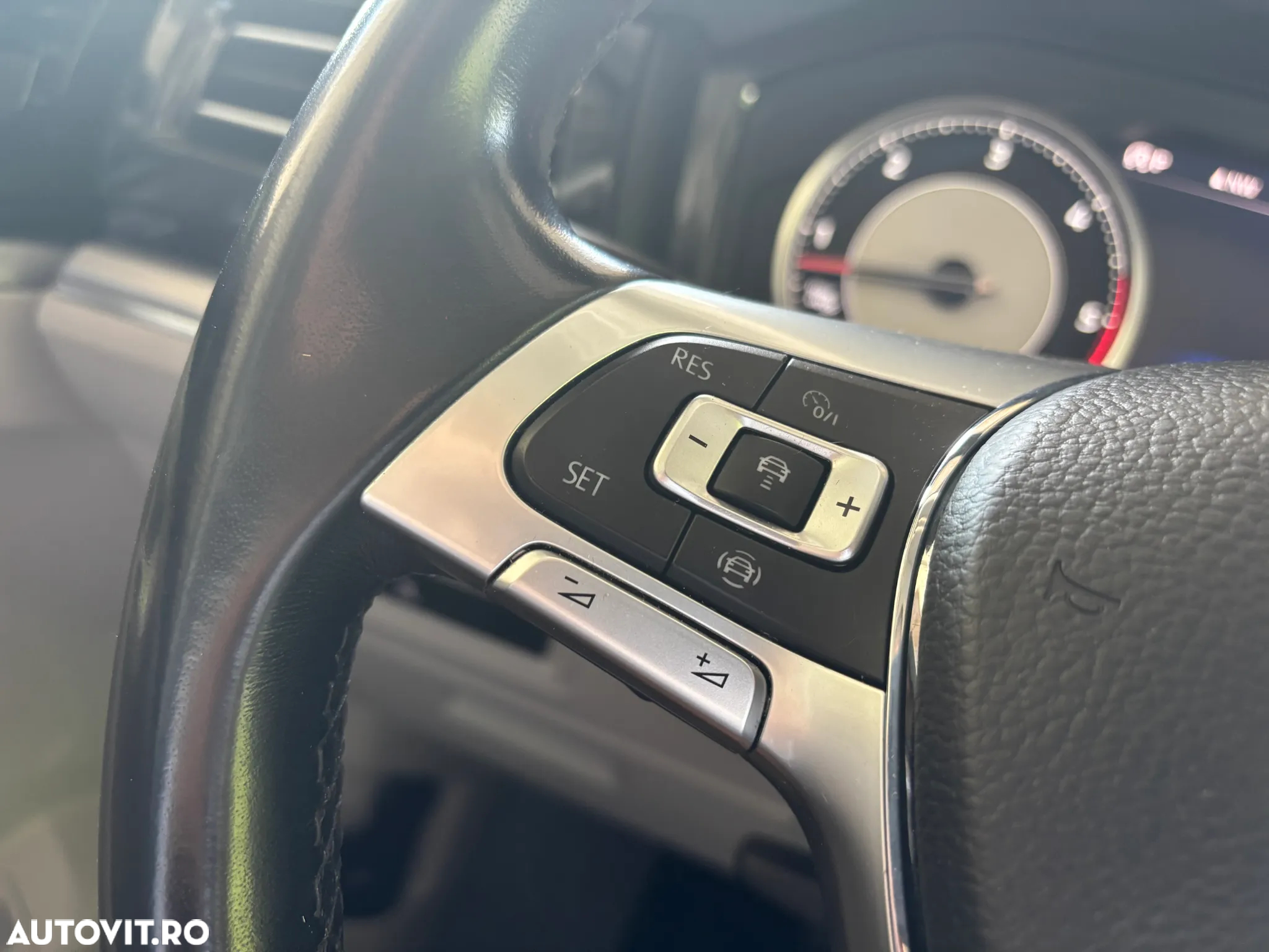 Volkswagen Touareg V6 TDI Elegance - 17