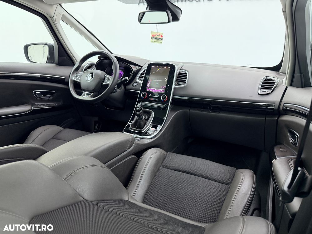 Renault Espace Energy dCi 130 Intens - 19