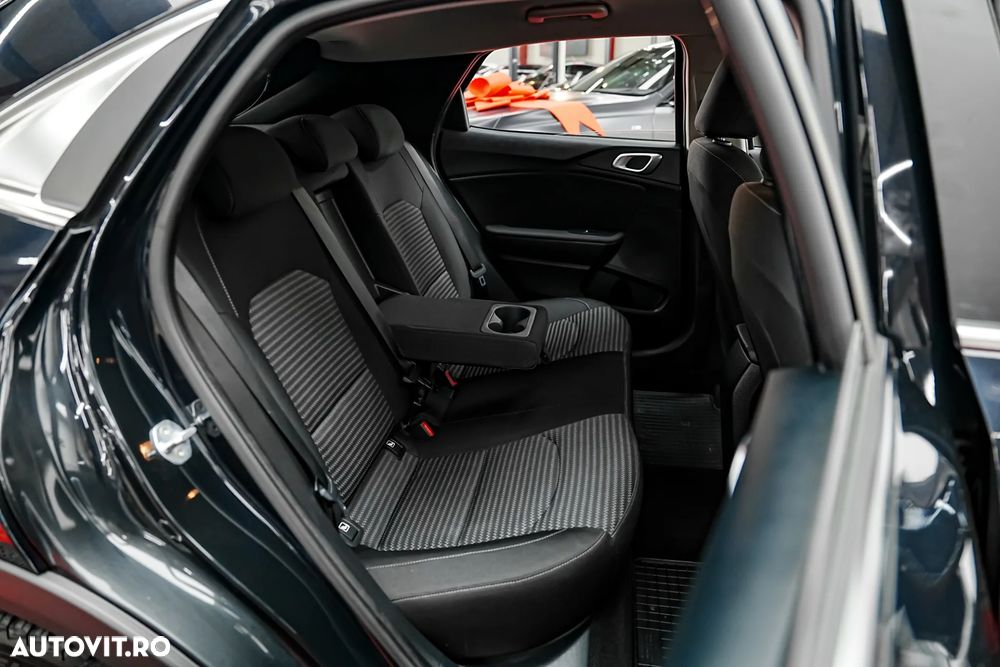 Kia XCeed - 28