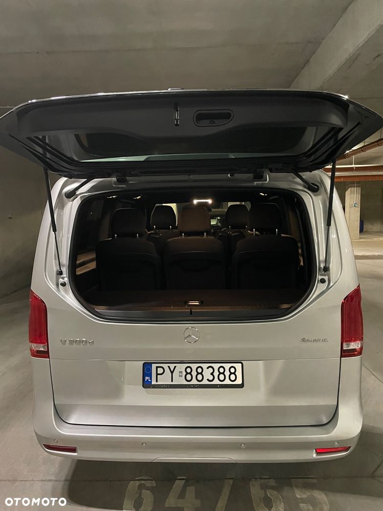 Mercedes-Benz Klasa V 300 d 4-Matic 9G-Tronic - 14