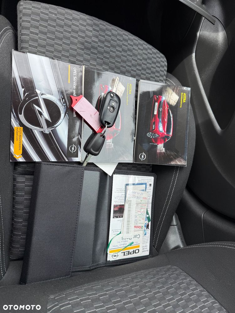 Opel Astra 1.6 D (CDTI) Automatik Business - 32