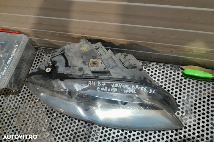 Far dreapta cu Xenon 1305236055 Audi A4 B7 [2004 - 2008] Avant wagon - 2