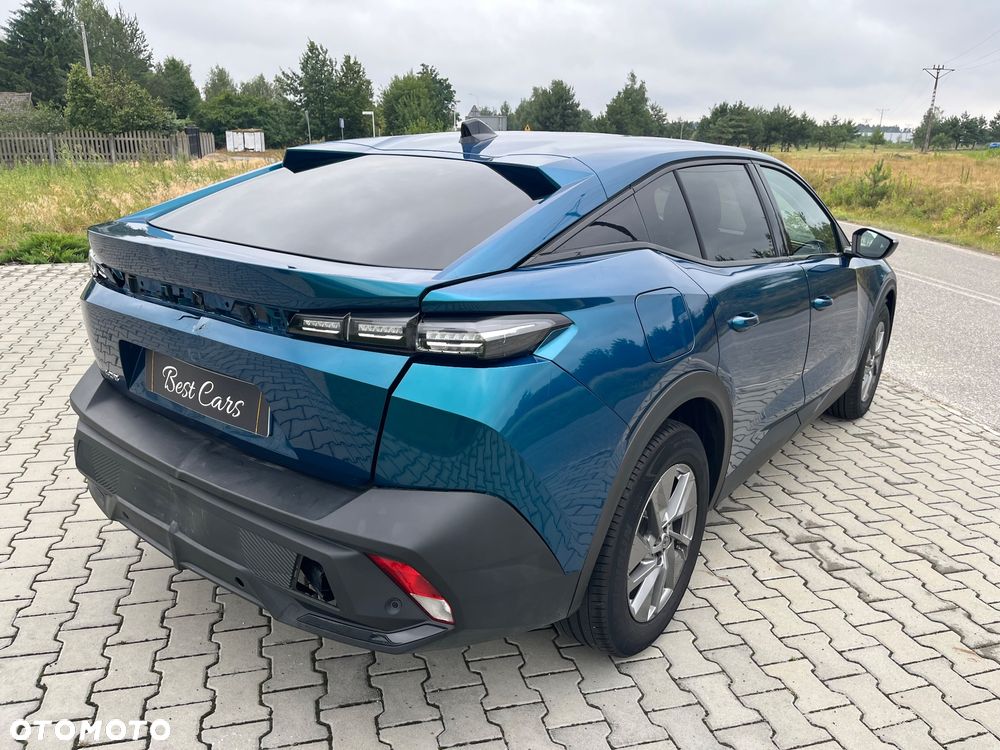 Peugeot 408 HYBRID 136 e-DSC6 Allure - 5