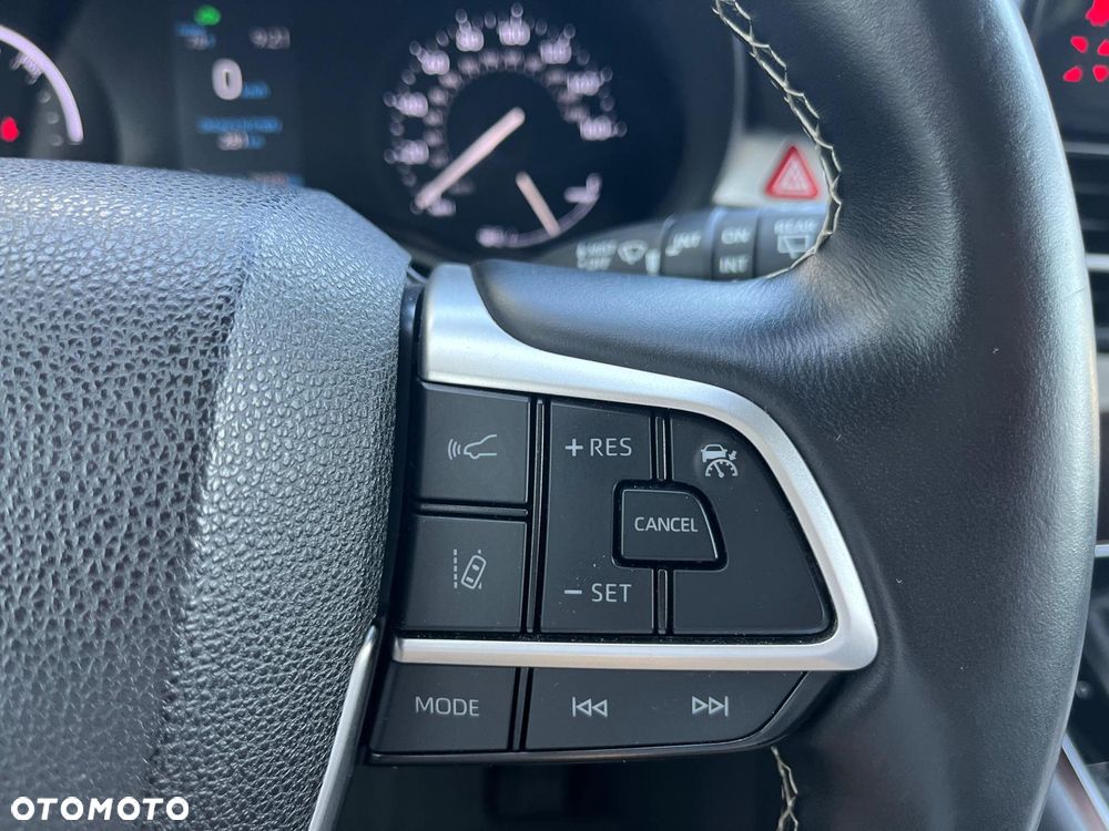 Toyota Sienna - 9
