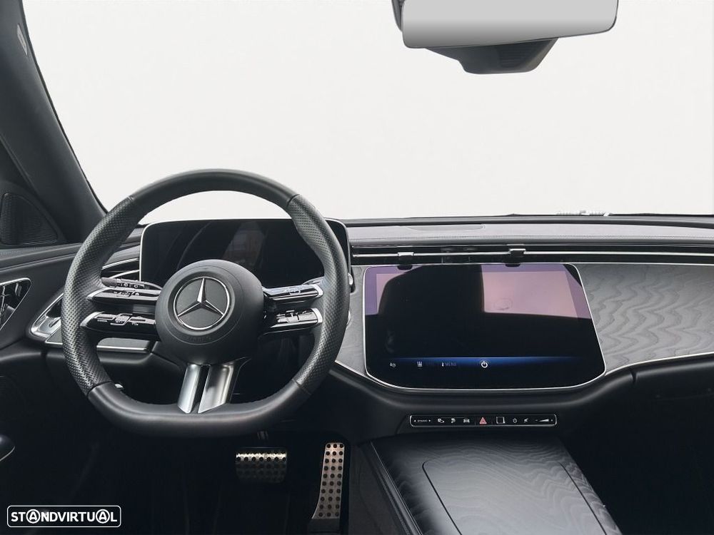 Mercedes-Benz E 300 - 12