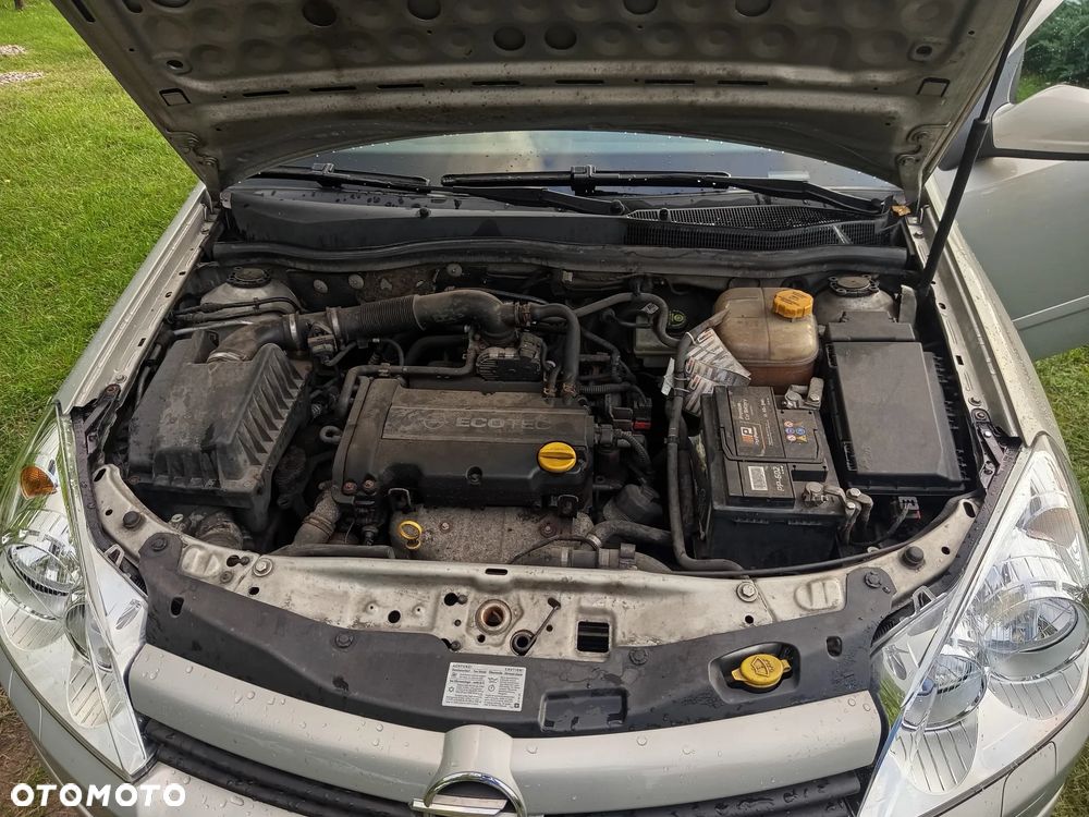 Opel Astra 1.4 - 9