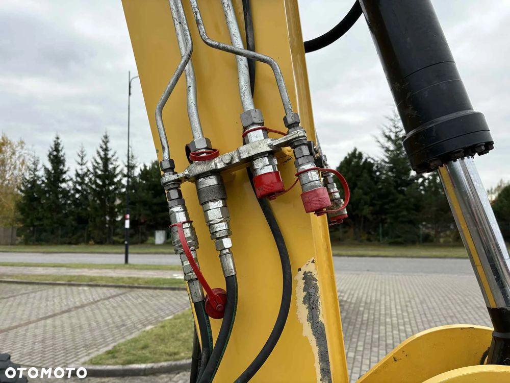 Yanmar B110W ROTOTILT 4 ŁYŻKI TYLKO 2618 mth - 6