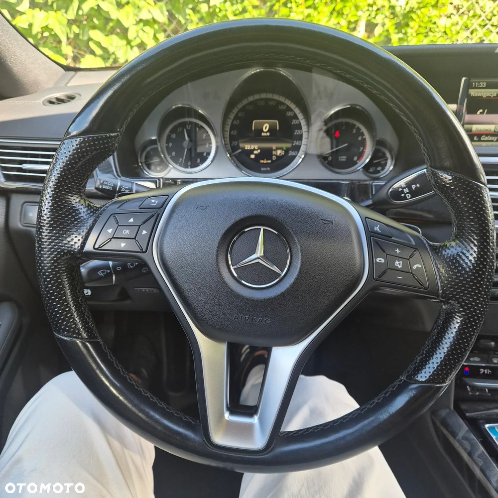 Mercedes-Benz Klasa E 350 4-Matic BlueEff Avantgarde - 31