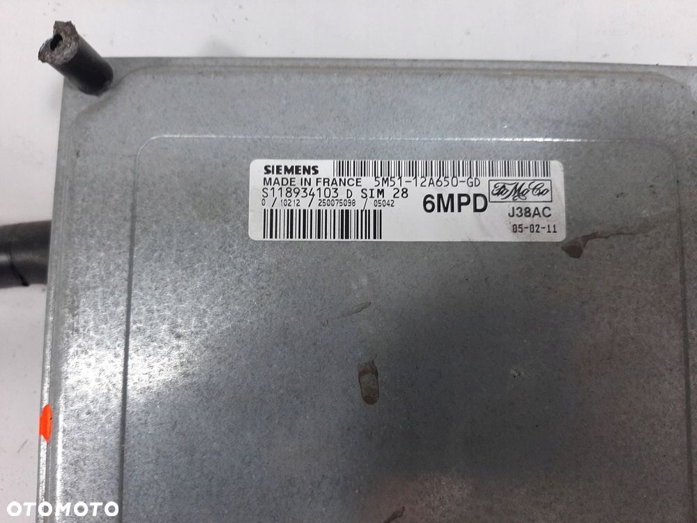 FORD FOCUS MK2 1.4 16V 06R STEROWNIK SILNIKA ZESTAW SIEMENS 5M51-12A650-GD - 10