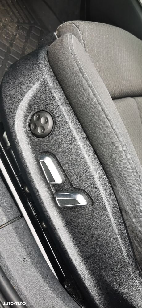 Audi A6 Avant 2.0 TDI Ultra S tronic - 9