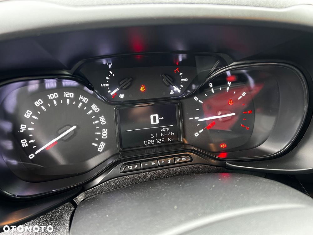 Citroën BERLINGO - 9