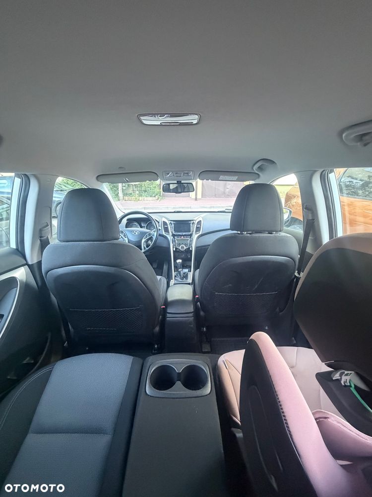Hyundai i30 1.6 GDI Premium - 7