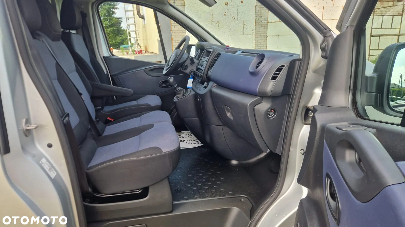 Opel Vivaro - 15