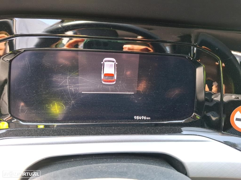 VW Golf Variant 2.0 TDi Life - 6
