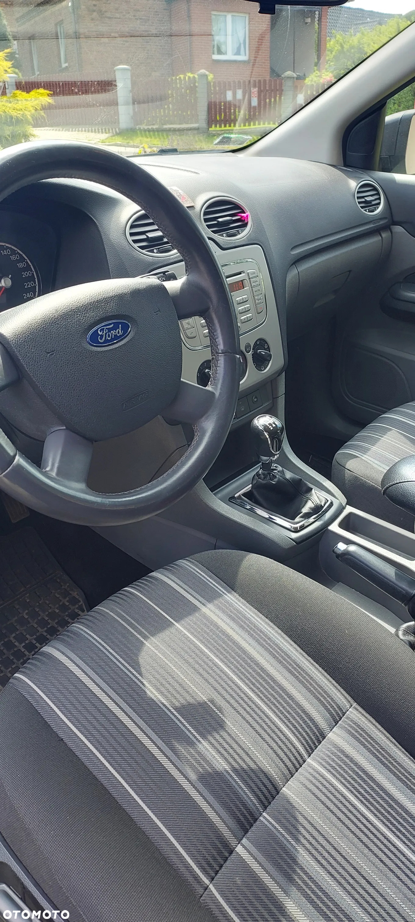 Ford Focus 1.6 Amber X - 6