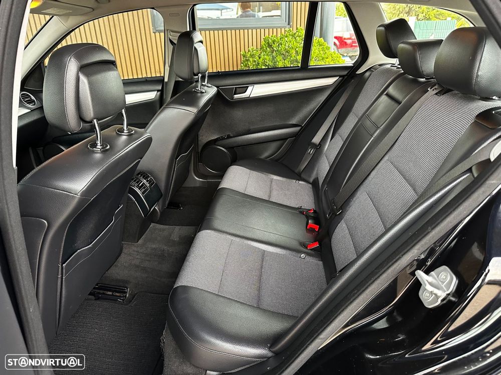 Mercedes-Benz C 220 CDi Avantgarde BlueEfficiency - 36