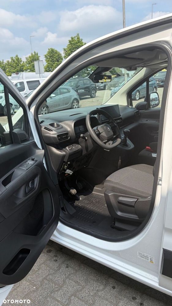 Citroën Berlingo Van Berlingo Van - Furgon Załogowy XL Diesel 100KM Manualna - 9