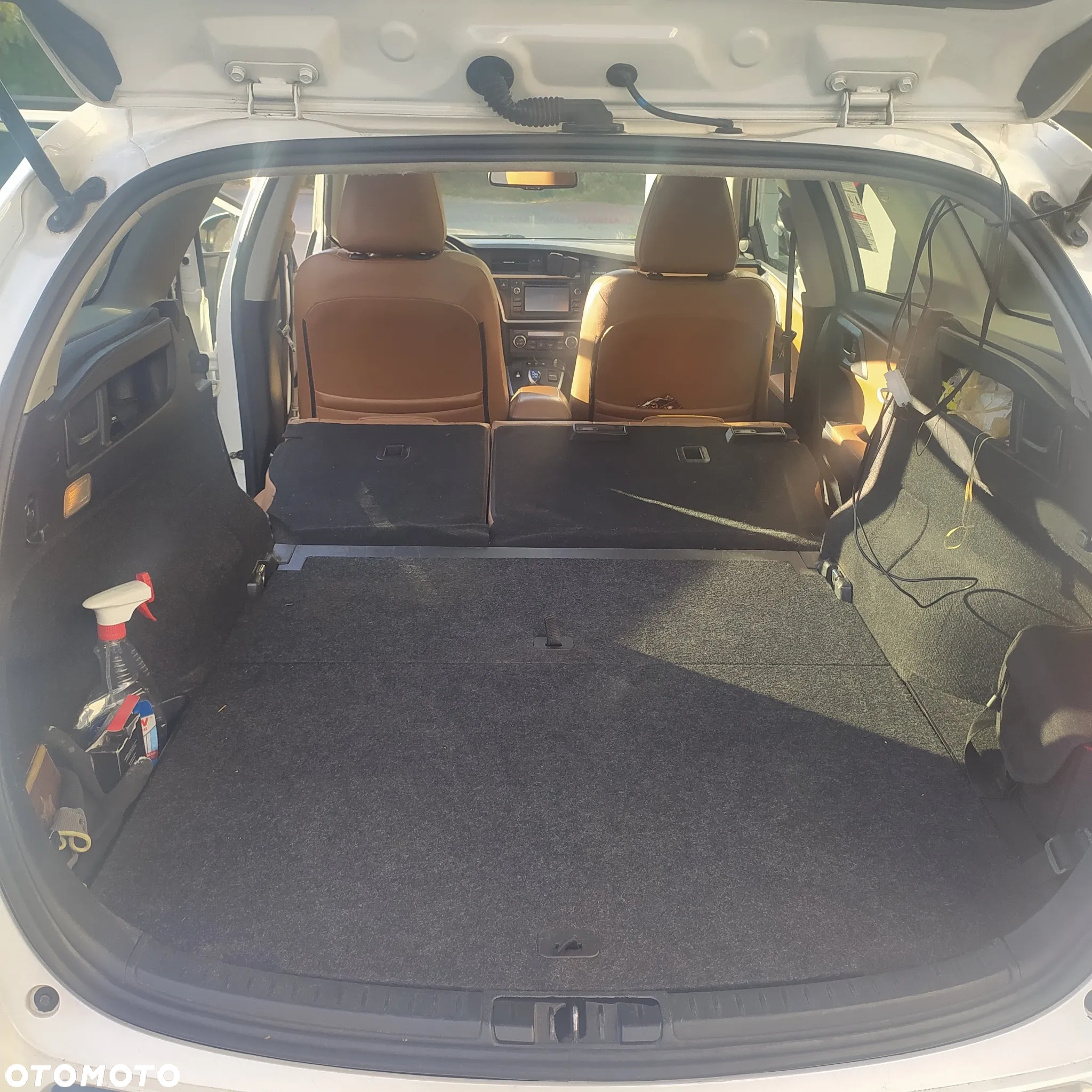 Toyota Auris 1.8 HSD Prestige NAVI - 5
