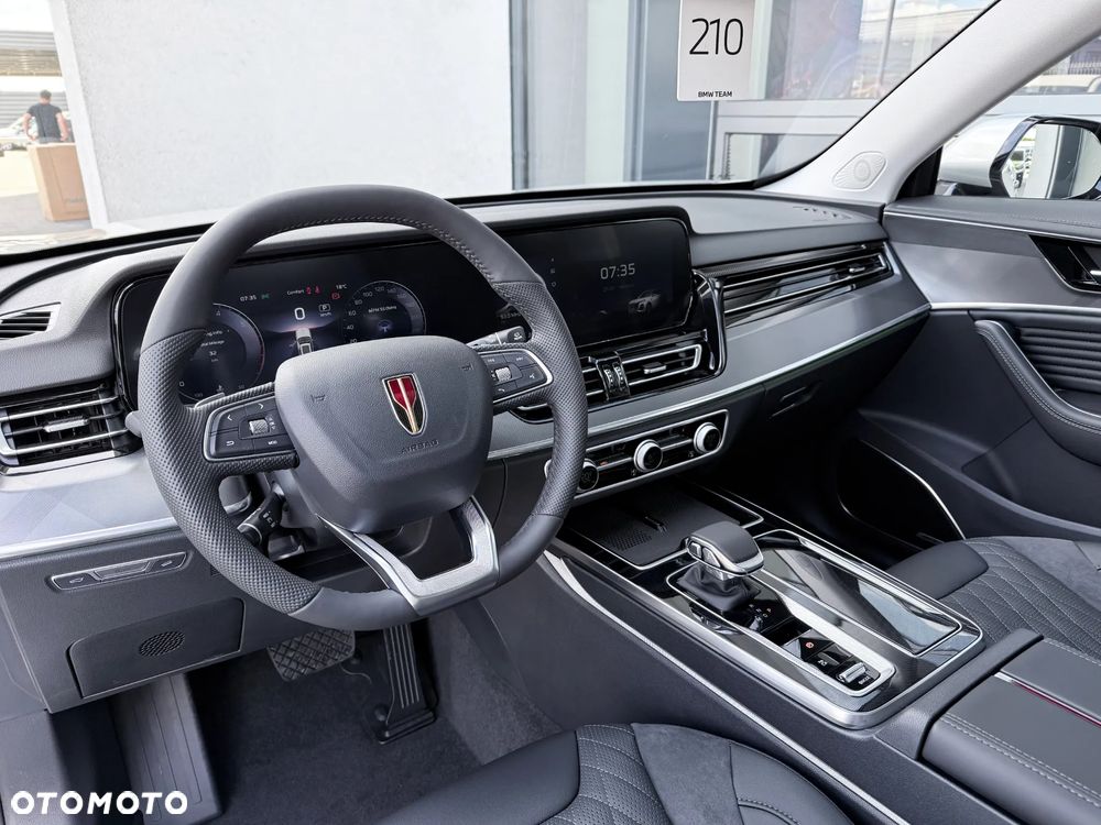 Hongqi HS5 2.0T Executive AWD - 22