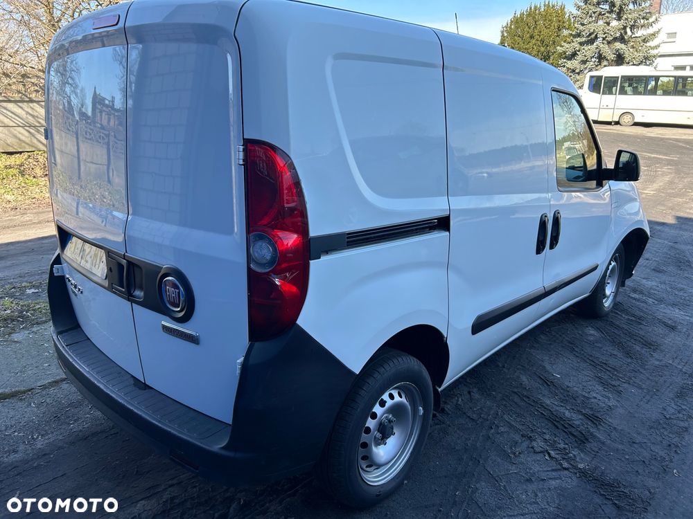 Fiat Doblo - 32