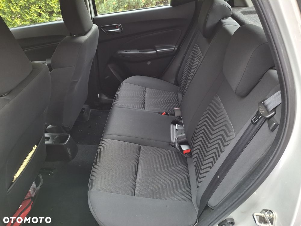 Suzuki Swift - 8