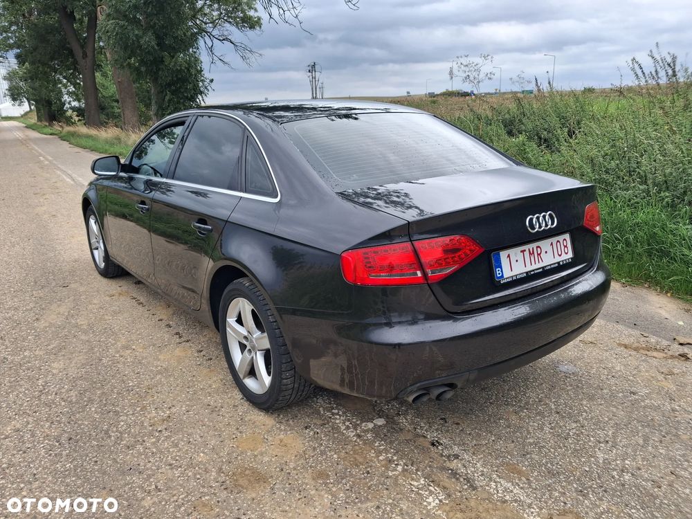Audi A4 Limousine 2.0 TDI DPF Ambiente - 8