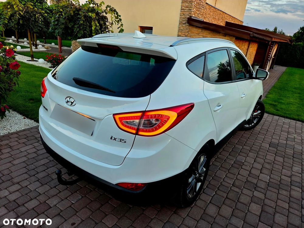 Hyundai ix35 blue 1.6 2WD Finale Gold - 4