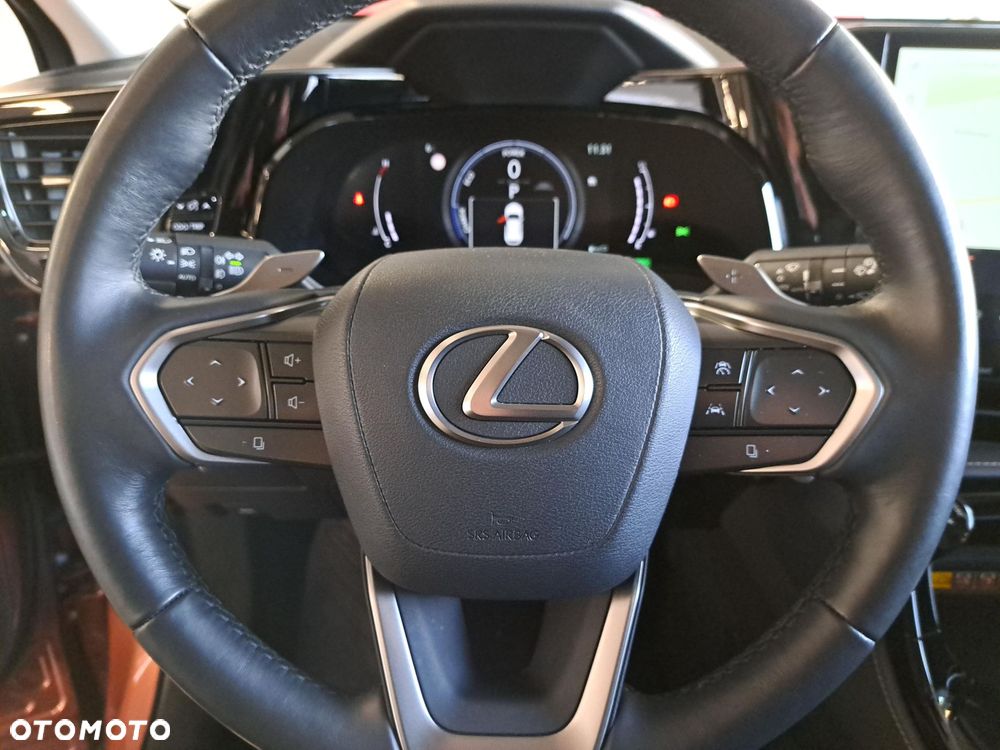 Lexus NX 350h Prestige AWD - 29