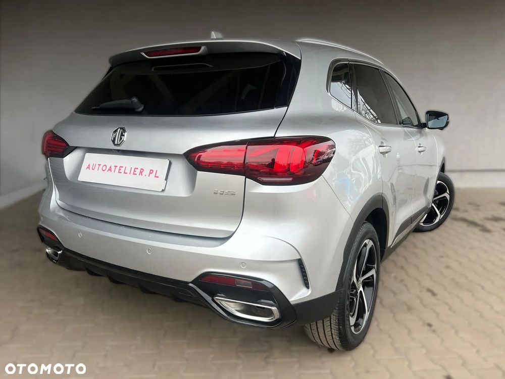 MG HS 1.5 T-GDI Exclusive - 11