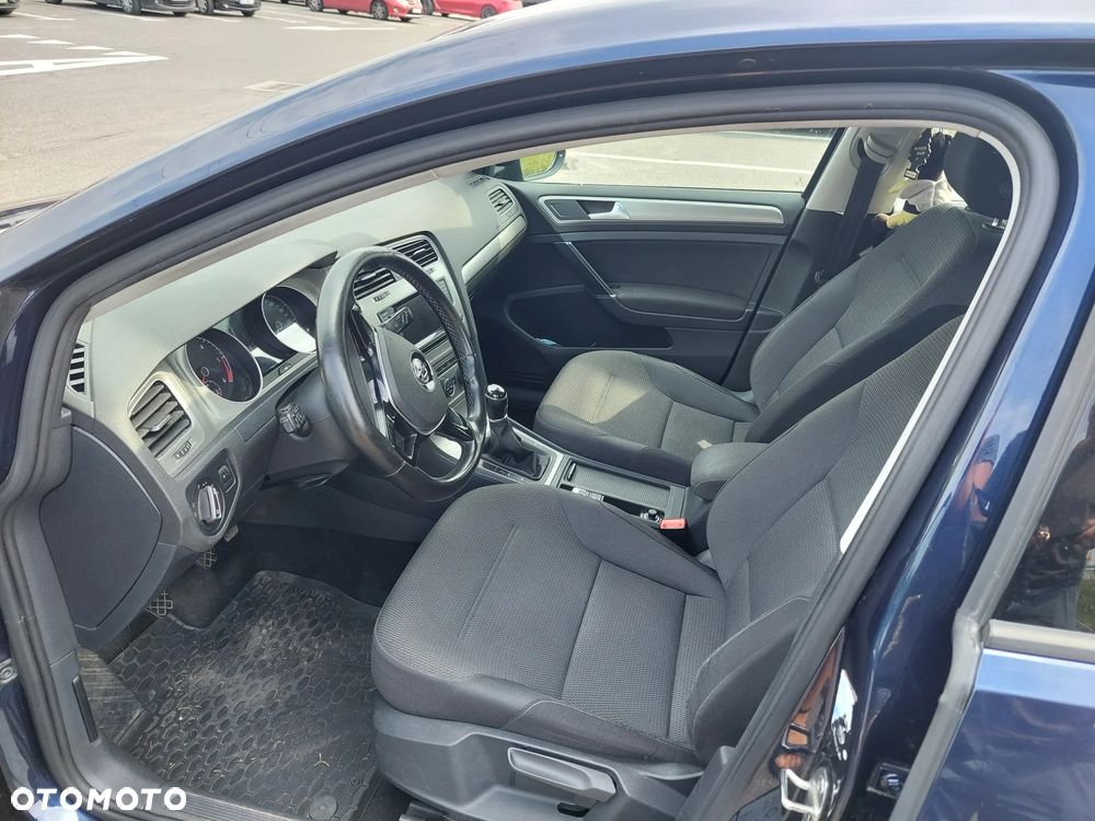 Volkswagen Golf 1.6 TDI BMT Comfortline - 5