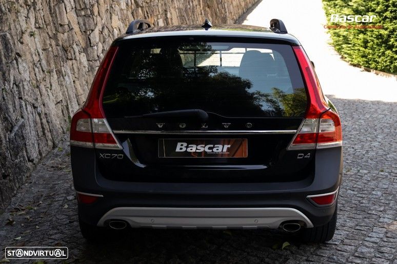 Volvo XC 70 D4 Geartronic Black Line - 9