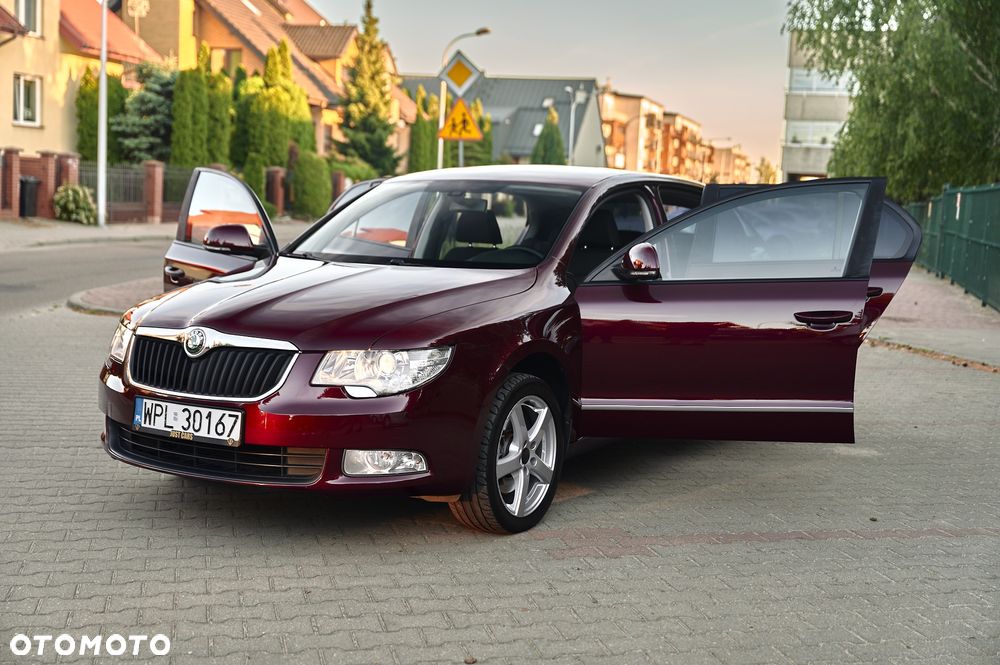 Skoda Superb 1.4 TSI Business - 18