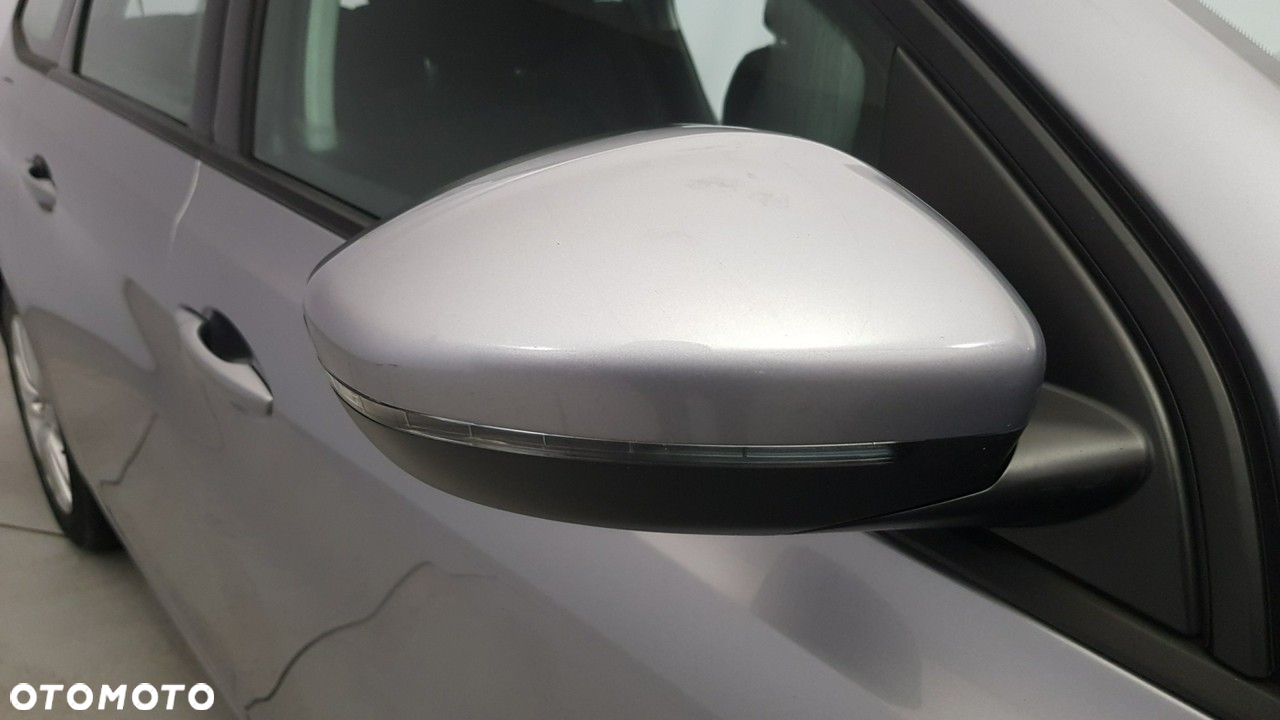 Peugeot 308 - 16