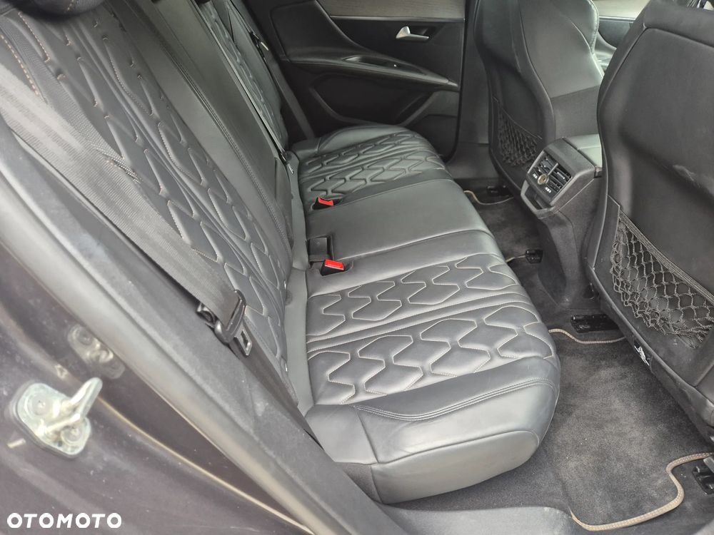 Peugeot 3008 BlueHDi 180 Stop & Start EAT6 GT - 34