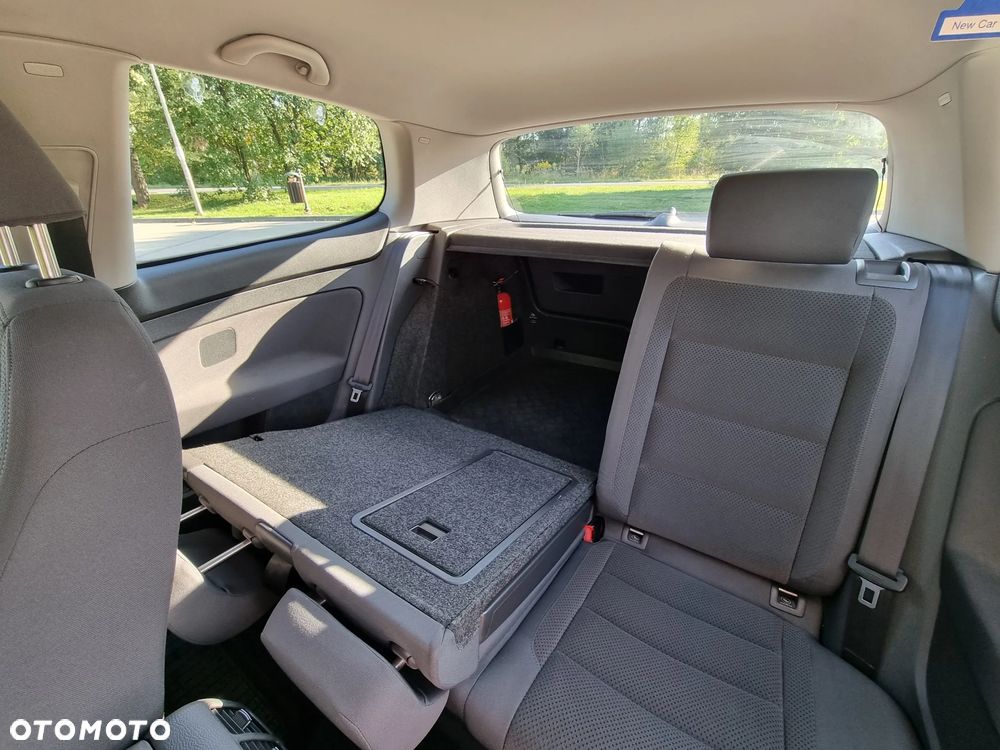 Volkswagen Golf V 1.9 TDI Comfortline - 11