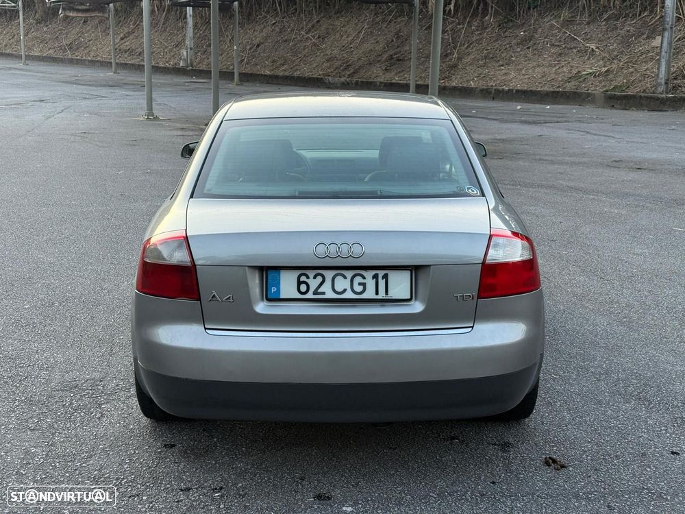 Audi A4 1.9 TDI m5 Sport - 5