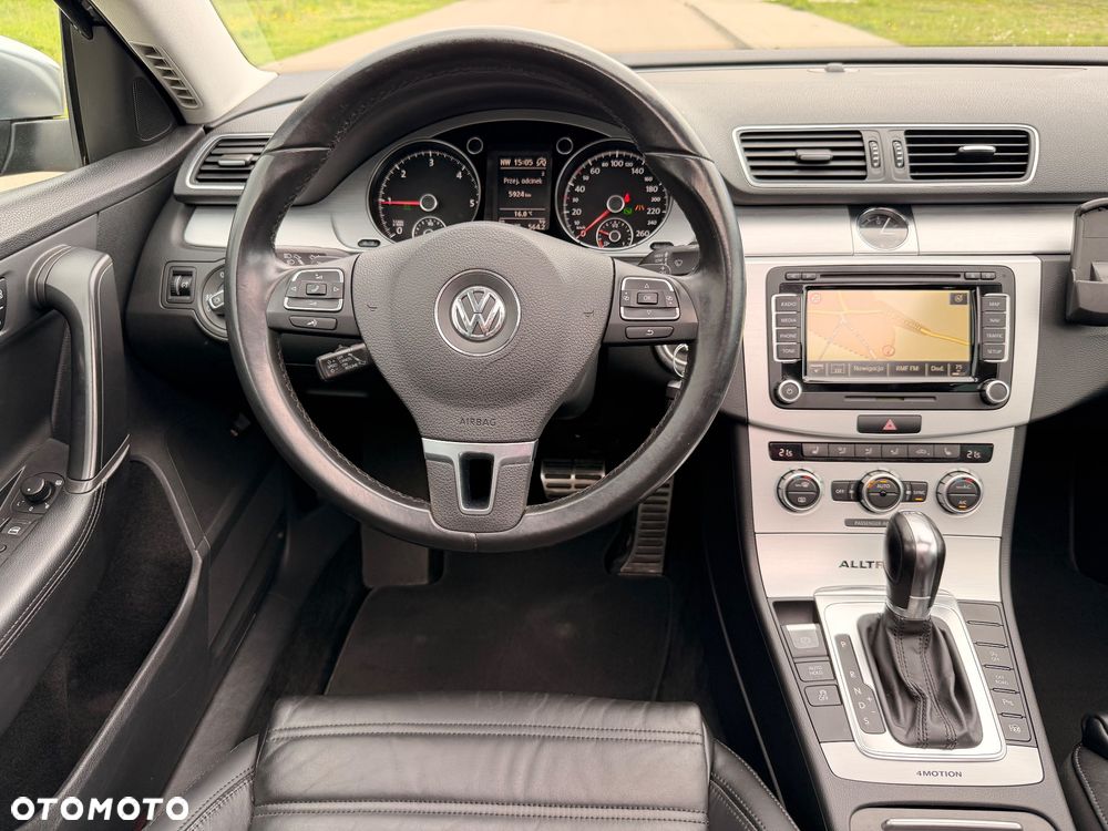 Volkswagen Passat Alltrack 2.0 TDI 4Mot DSG - 22