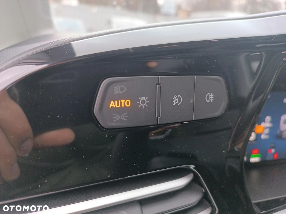 Ford Transit Connect - 24