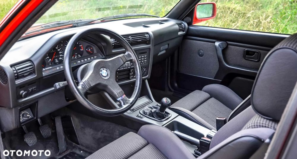 BMW M3 Standard - 9