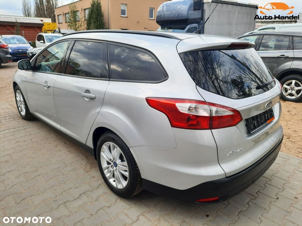 Ford Focus - 12