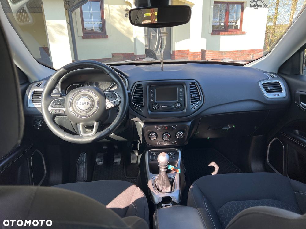 Jeep Compass 1.4 MultiAir Longitude - 14