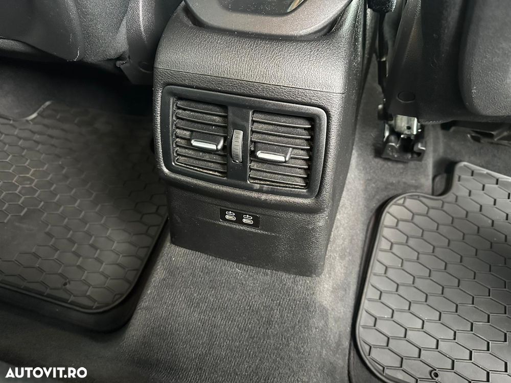 BMW X1 sDrive18d Aut. Sport Line - 17