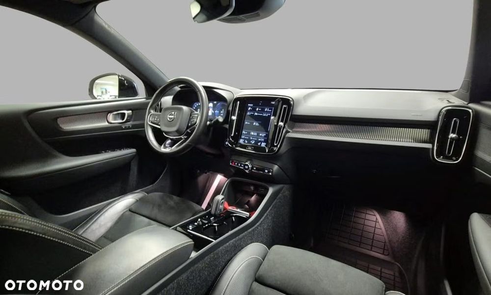 Volvo XC 40 T5 Recharge DKG RDesign - 22