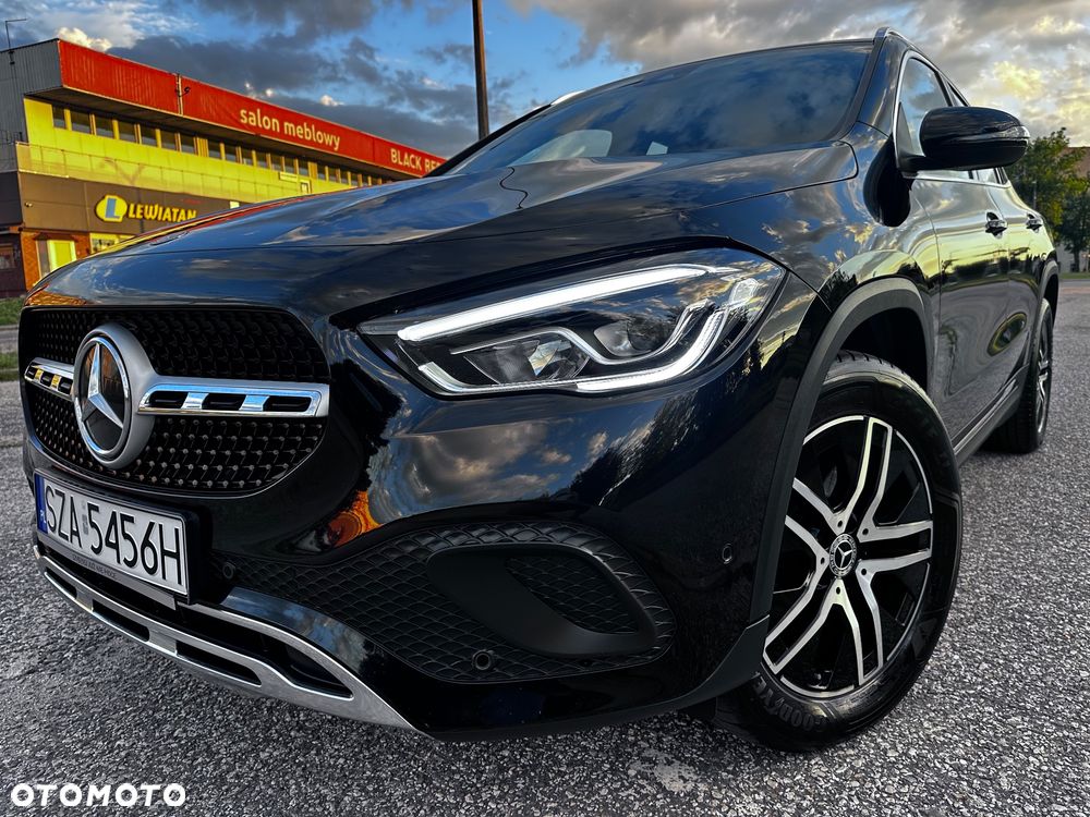 Mercedes-Benz GLA 200 d 8G-DCT - 1