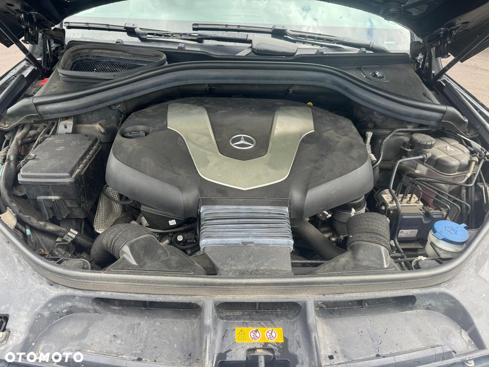 Mercedes-Benz GLE - 13