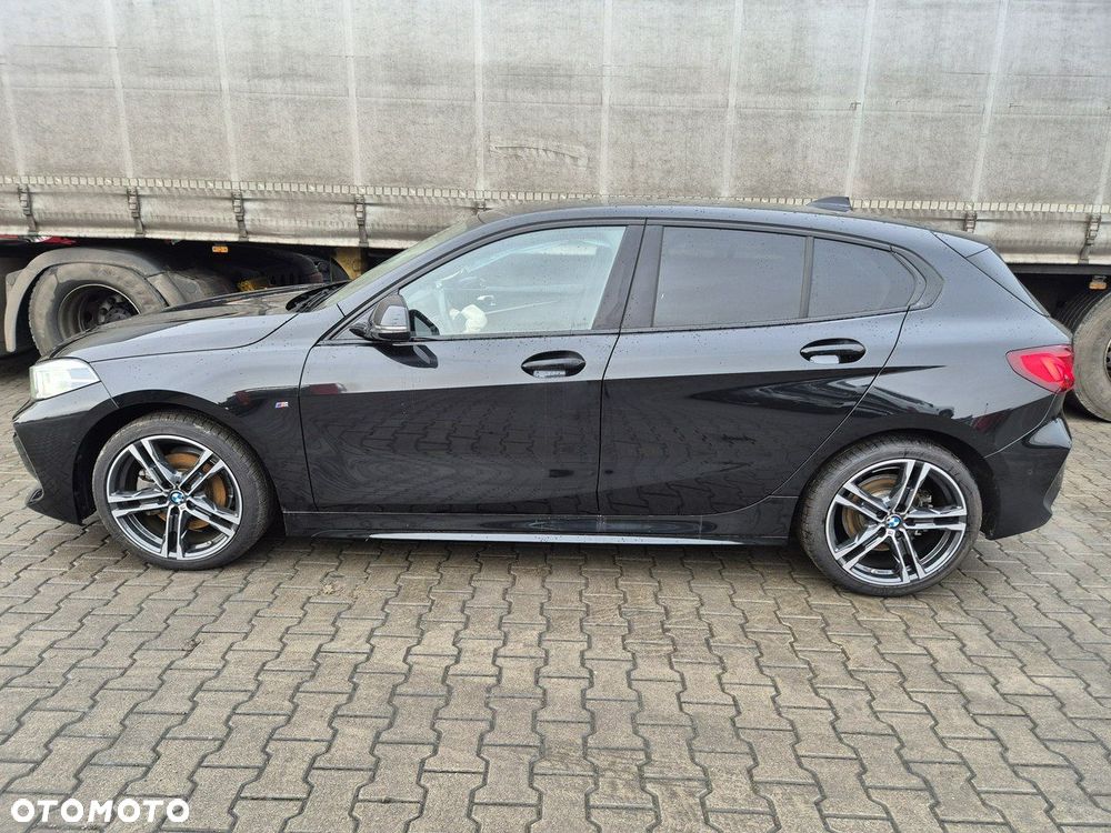 BMW Seria 1 118i Edition M Sport Shadow - 5