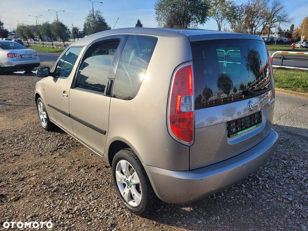 Skoda Roomster 1.4 16V PLUS EDITION - 7