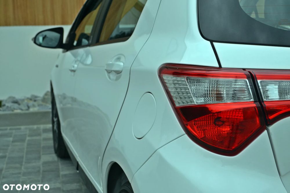 Toyota Yaris - 13