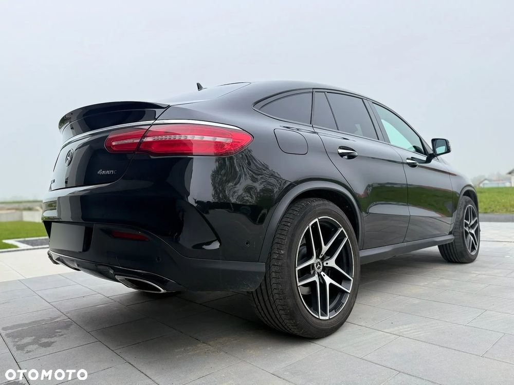 Mercedes-Benz GLE 400 4-Matic - 12